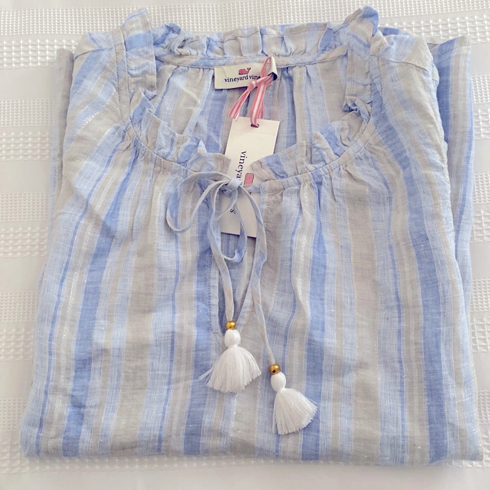 Vineyard Vines Top